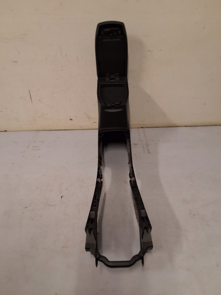 фото №7, Toyota auris ii lift тунель середній підлокітник шкіра