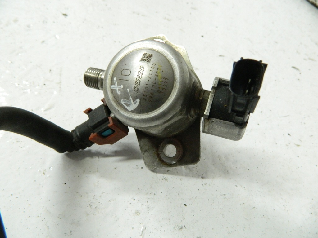 фото №1, Насос топлива lexus rx450h 15-21