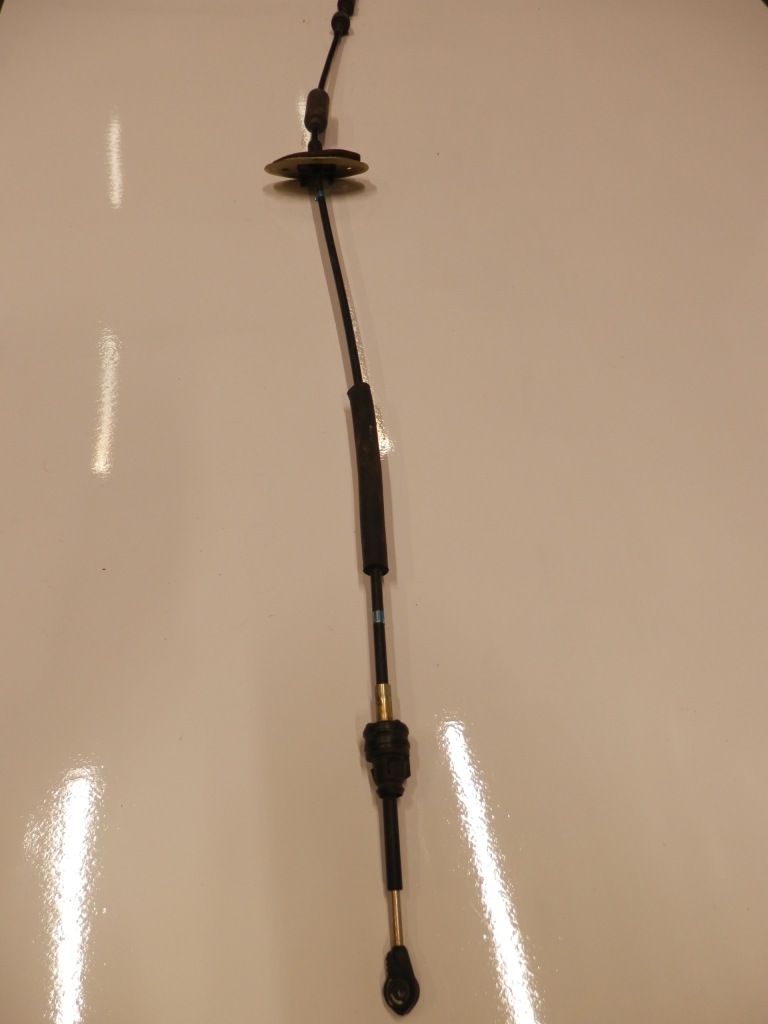 фото №1, Hyundai coupe tiburon 2.7 v6 трос переключения передач