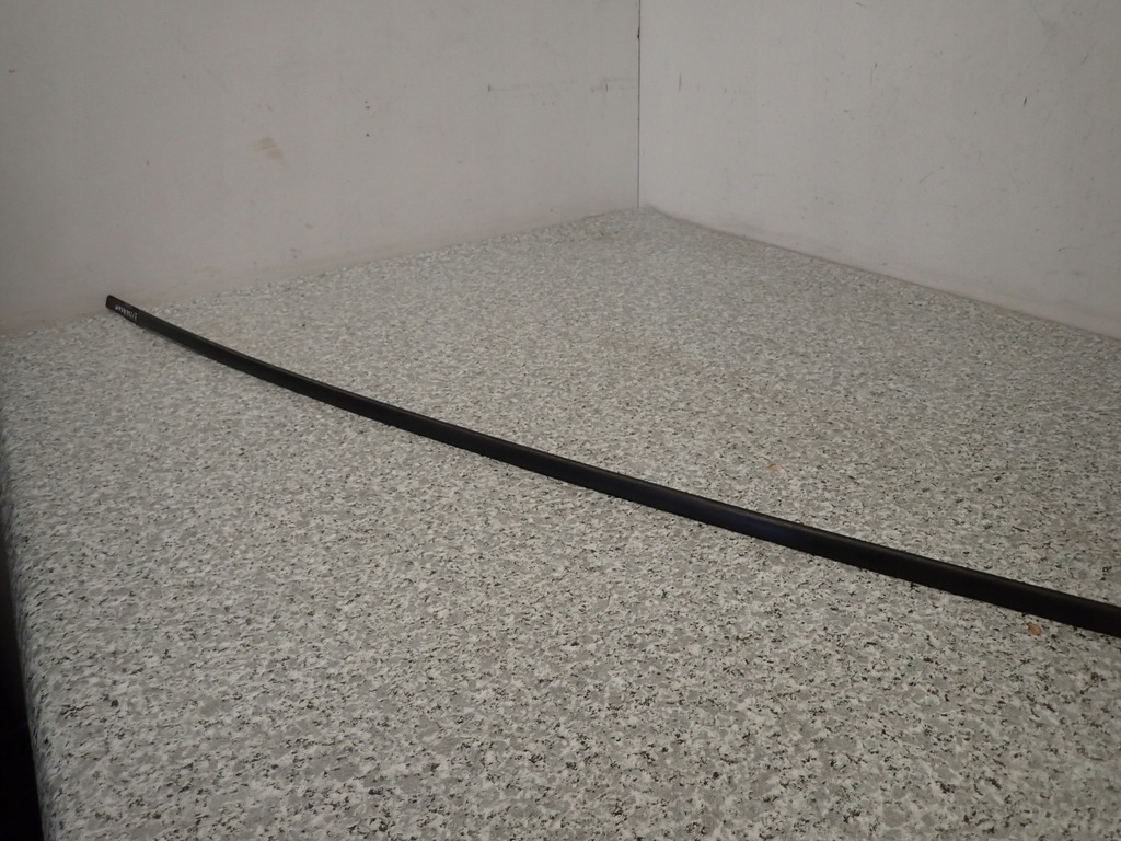 фото №4, Toyota corolla e12 kombi 03-07 молдинг кровельная правая