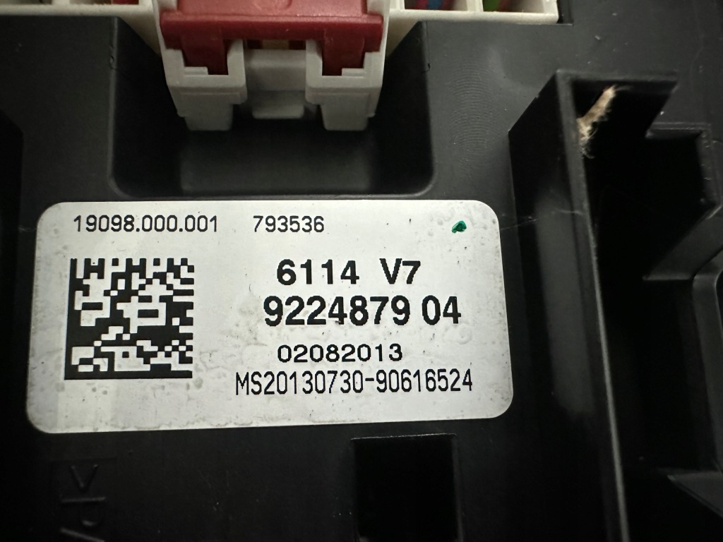 фото №5, Bmw f20 f21 коробка запобіжників корпус 9224879