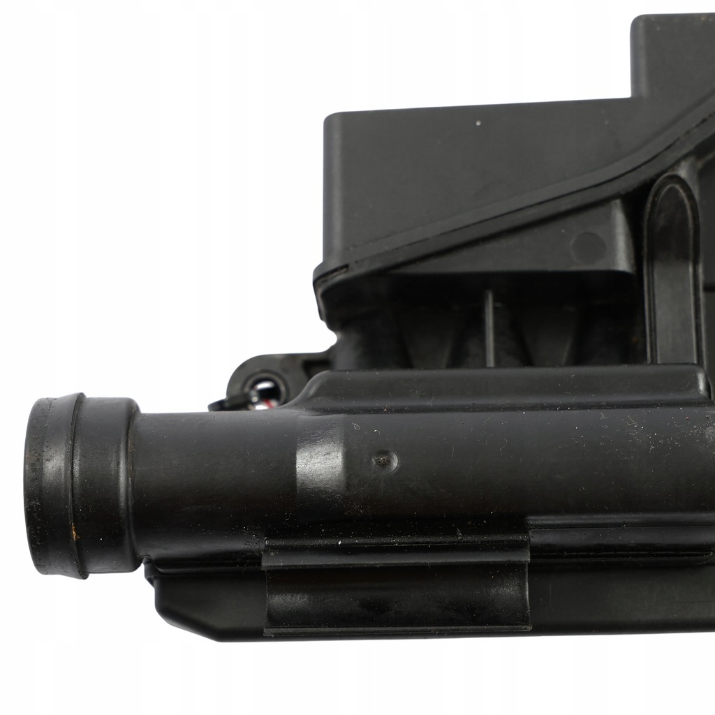 фото №10, Audi s8 d3 сепаратор оливи вентиляція простір колінчастого вала 079103464d