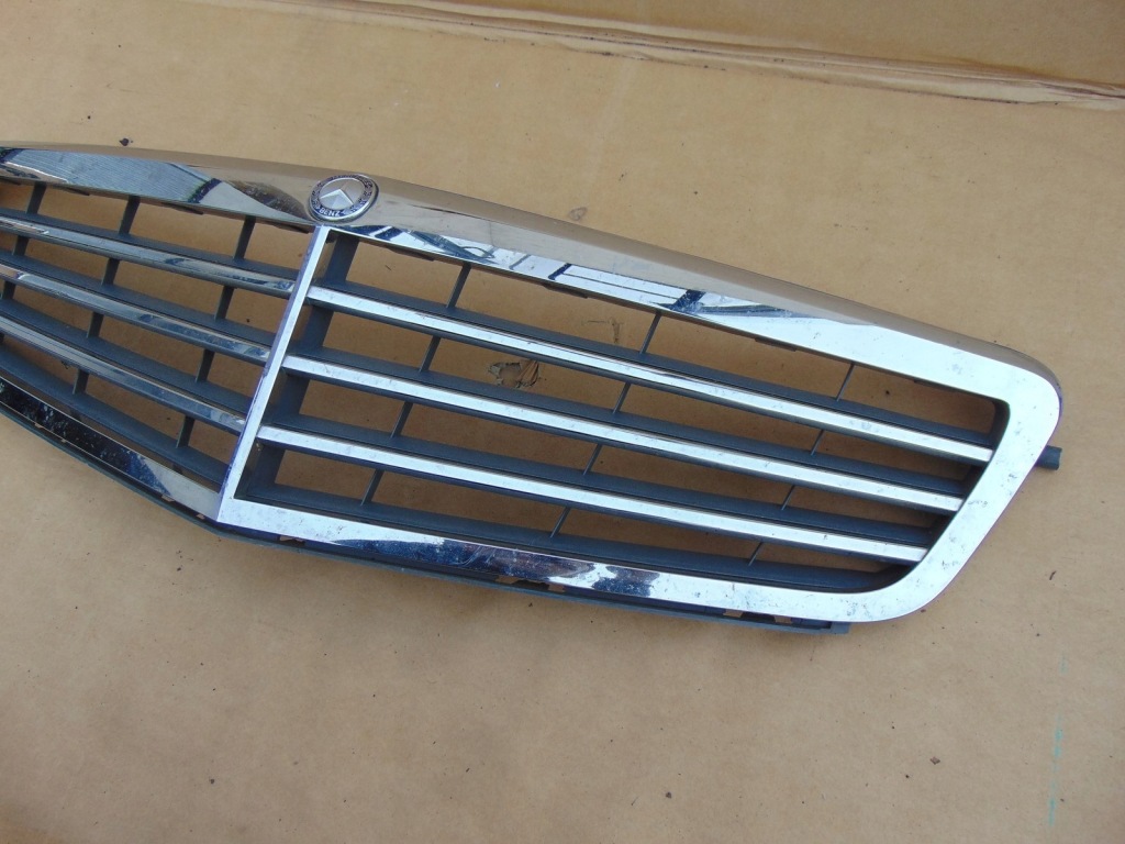 фото №4, Решітка радіатора решітка радіатора mercedes w204 a2048801283