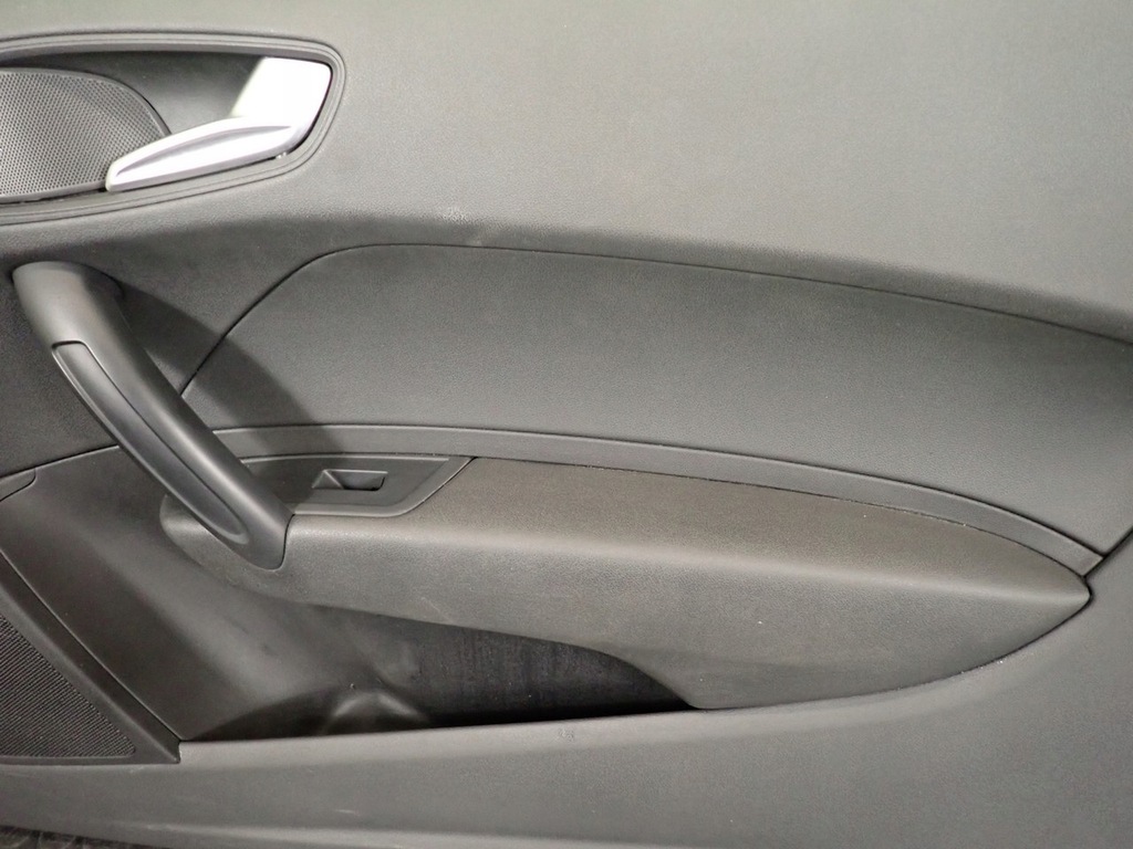 фото №10, Оббивка двері права передня audi a1 i 8x 3d 12r