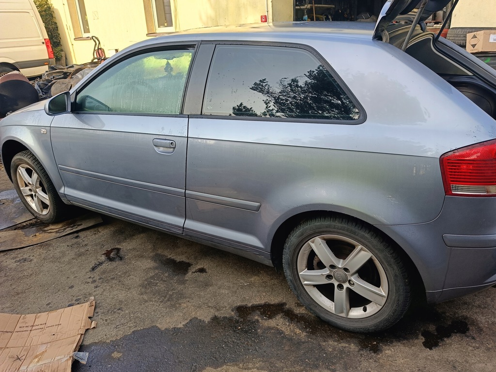 фото №7, Audi a3 8p панель обдув кондиционера 8p0820043