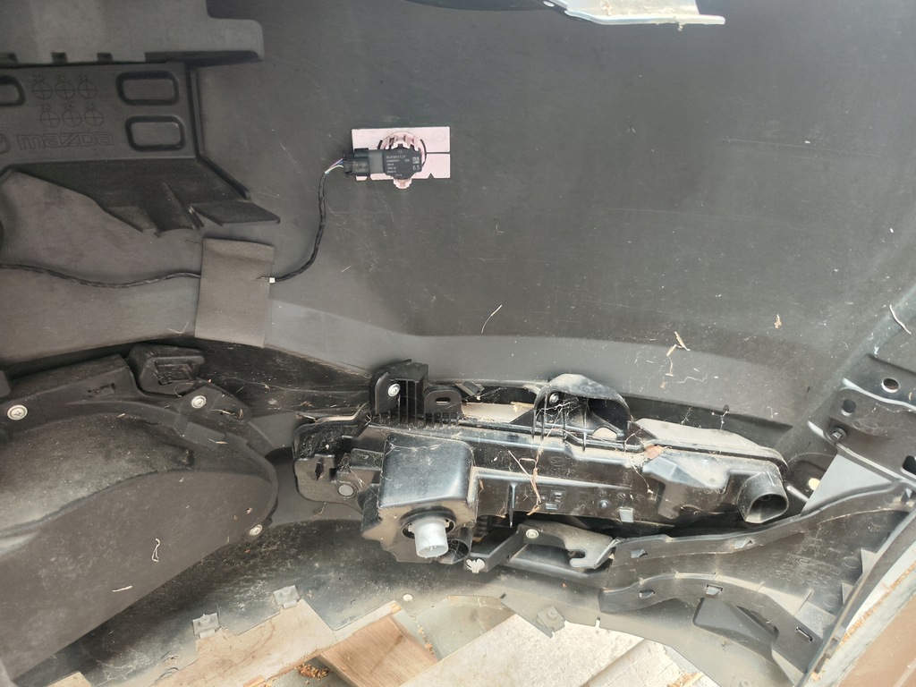 фото №13, Бампер перед kompletny pdc led mazda mx-30 47c