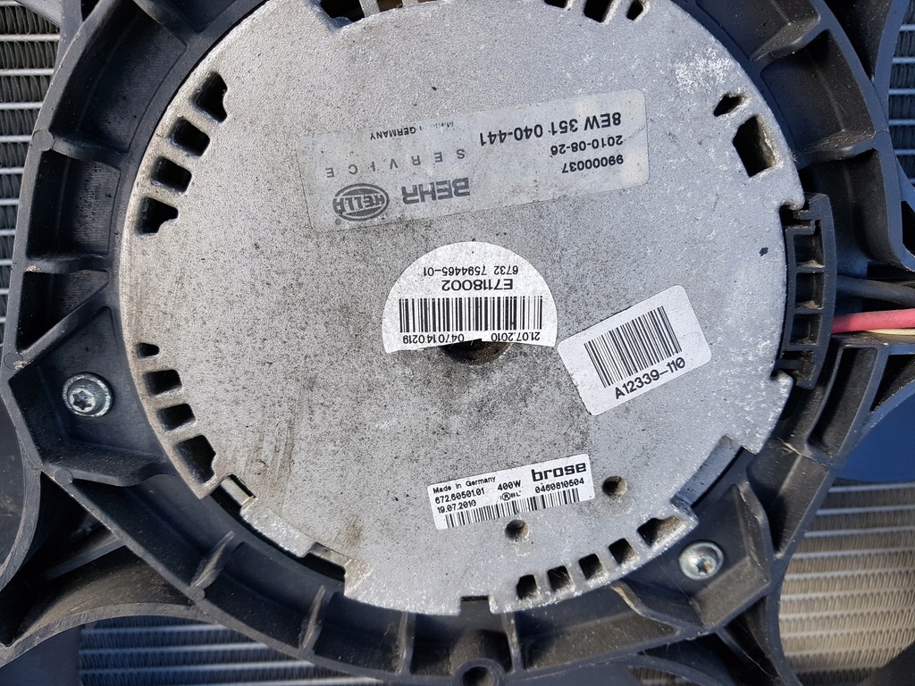 фото №4, Bmw 5 e60 e61 03-06r 2.5 i радіатор вентилятор автоматична коробка передач