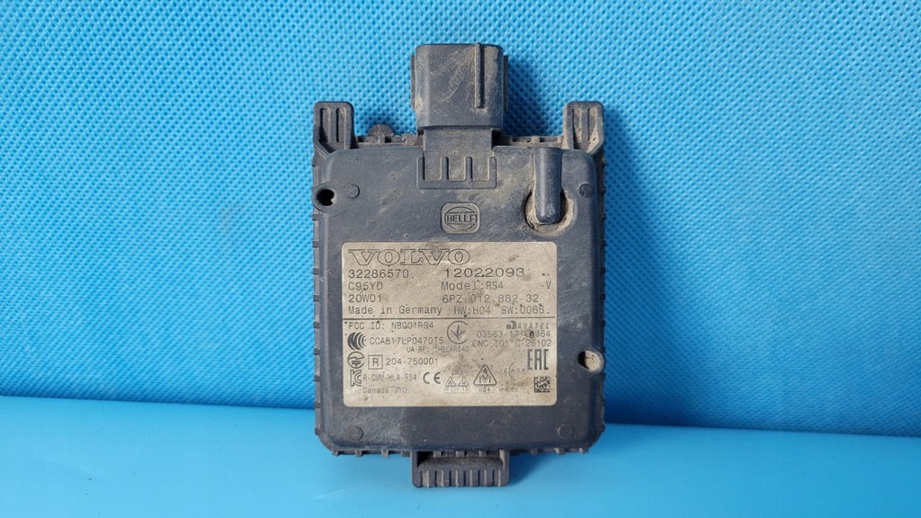 фото №1, Volvo xc60 ii 21r датчик радар мертвого pola 32286570