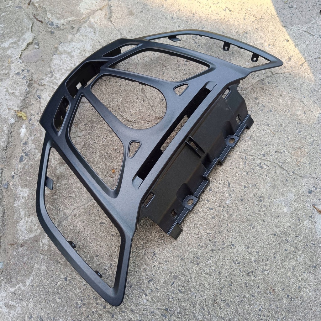 фото №3, Ford fiesta 2014 рамка захист панель радіо графіт