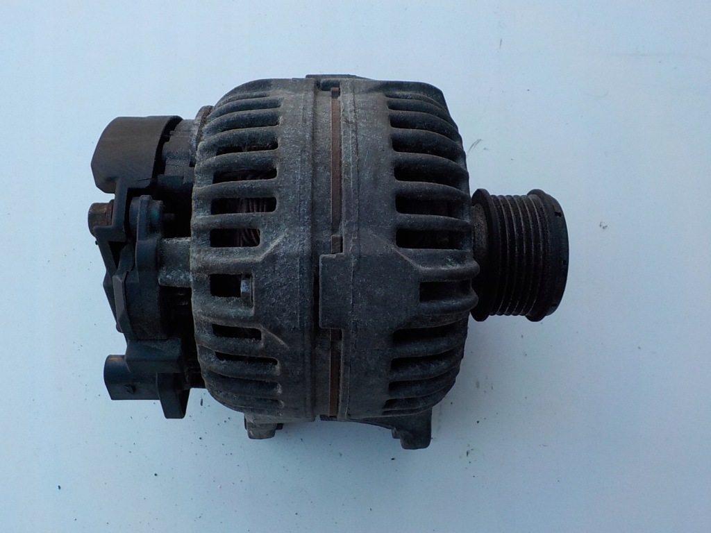 Купити Dodge compas calibaer 2.0 crd byl генератор 05033757ab