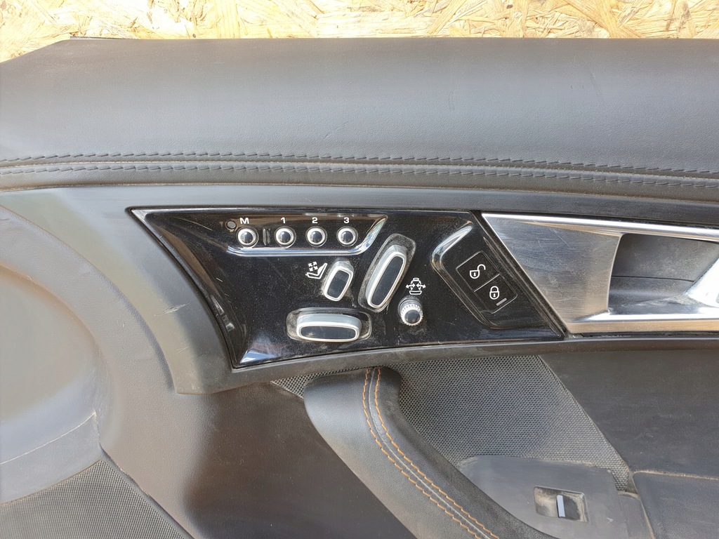 фото №6, Jaguar f type обшивка двері правий