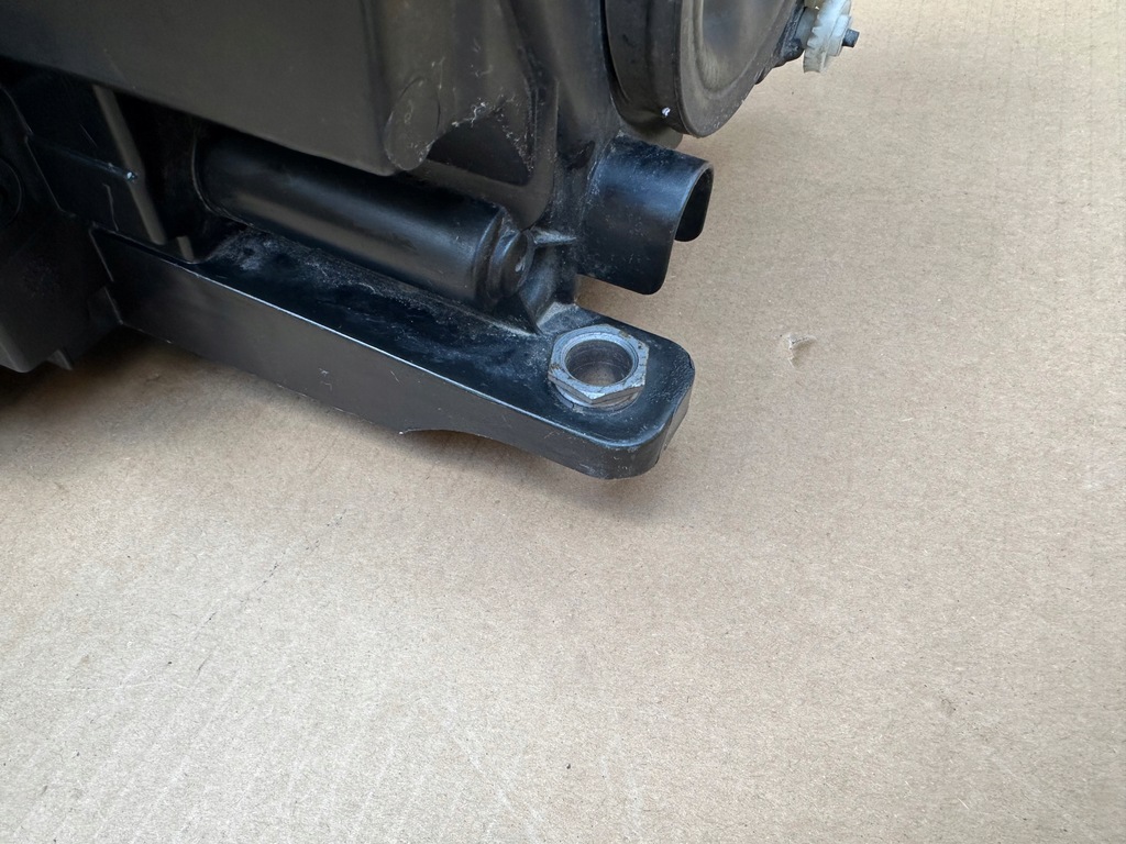 фото №8, Vw tiguan lift bi ксенон led лампа правый перед 5n1941752 ładna