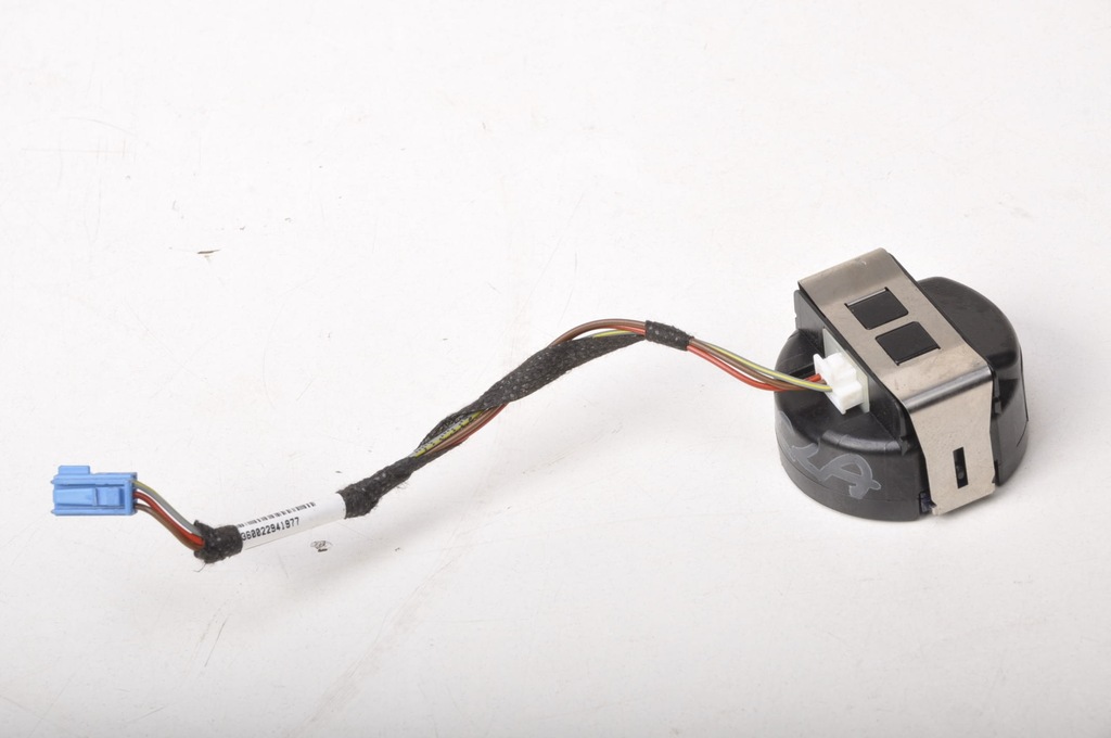 фото №1, Mercedes w172 r172 датчик датчик дождя a2049017901