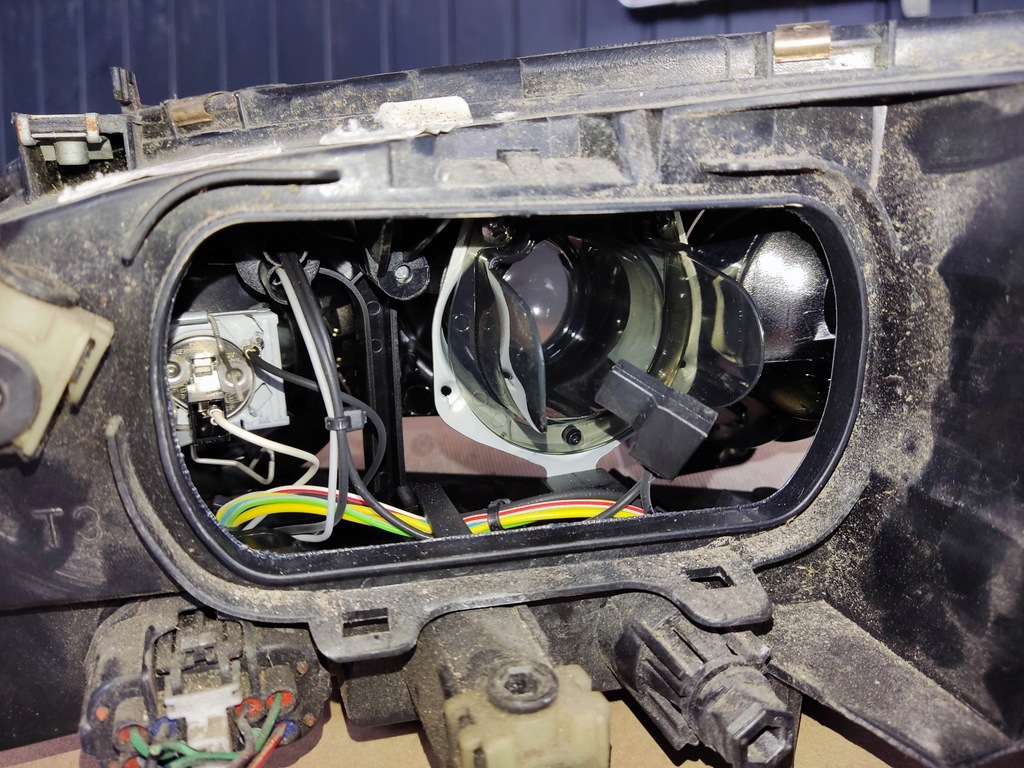 фото №10, Лампа правая перед mazda 6 gg ксенон uk