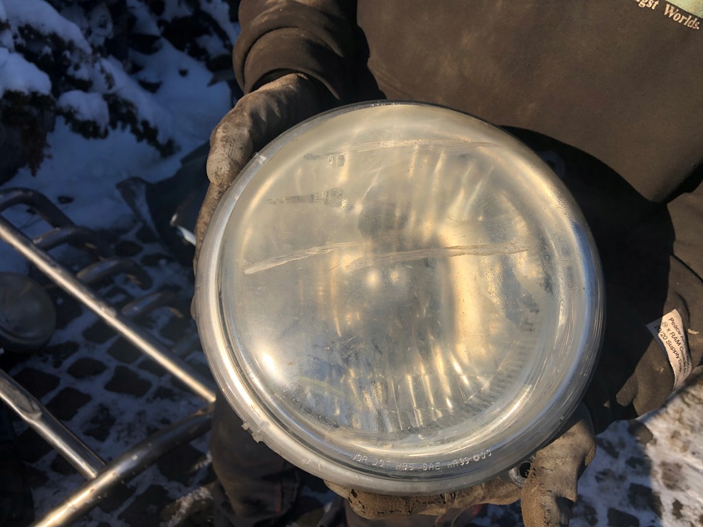 фото №1, Jeep cherokee liberty - фара правий