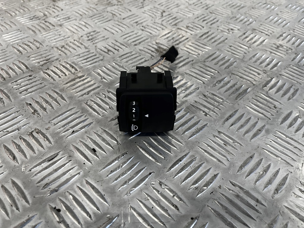 фото №1, Переключатель света dacia sandero iii stepway 21-