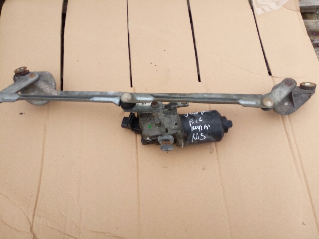 фото №1, Corolla e12 02- kombi механізм двірник