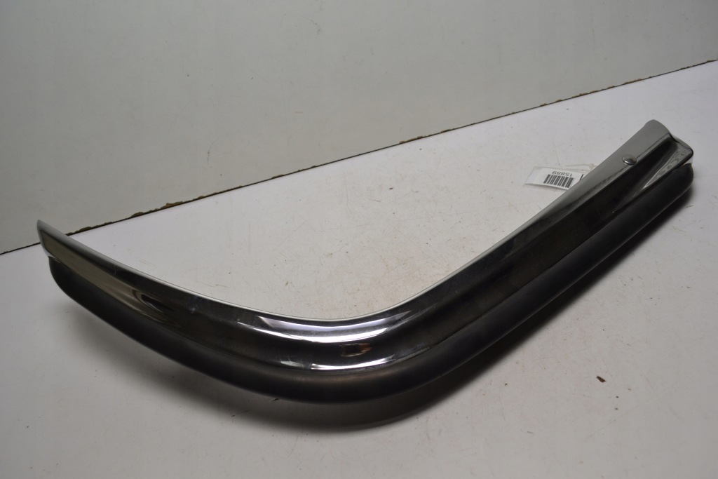 Купити Mercedes w116 wąs кутик бампера правий перед