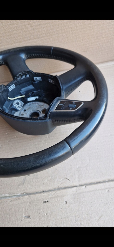 фото №5, Audi a4 b8 воздуховод кожа кожаный 8k0419091 многофункциональный