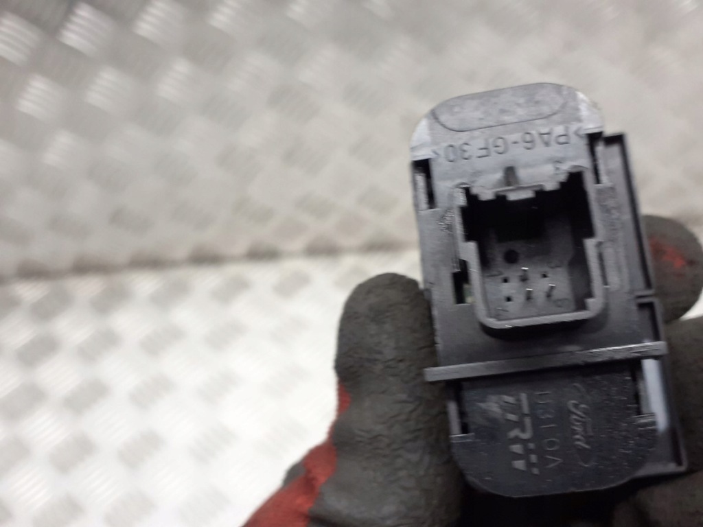 фото №3, Кнопка кришки багажника ford mondeo mk3