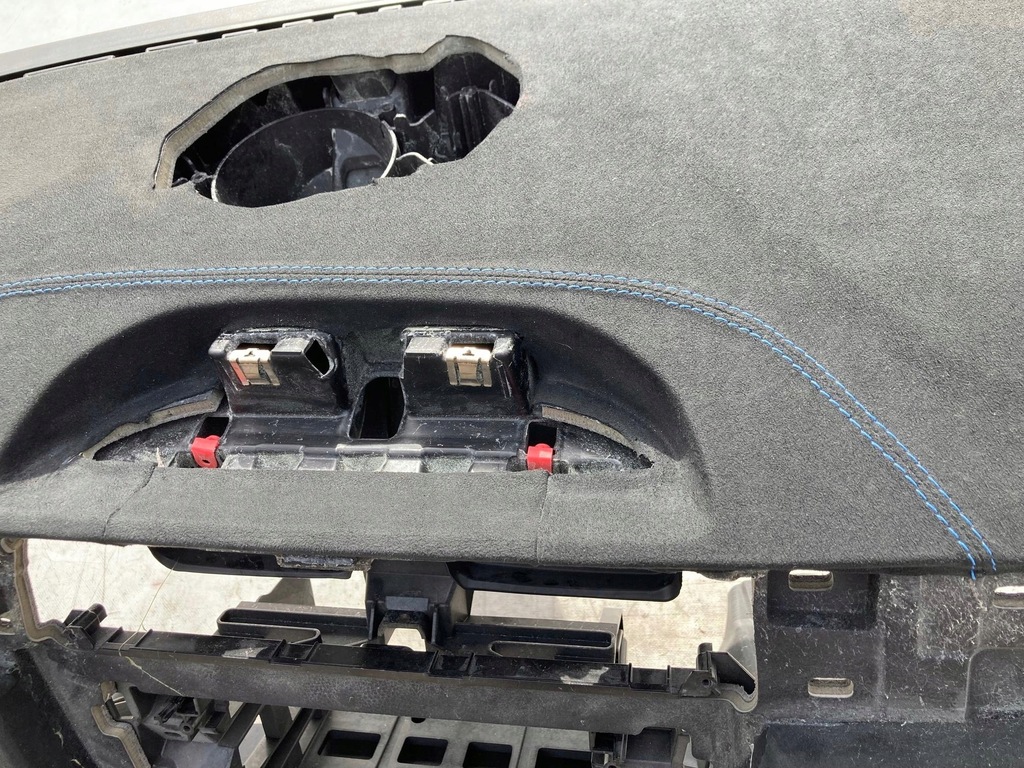 фото №6, Bmw f20 f82 m2 панель приладів консоль панель приладів шкіра подушка безпеки ремені pas подушки безпеки !!