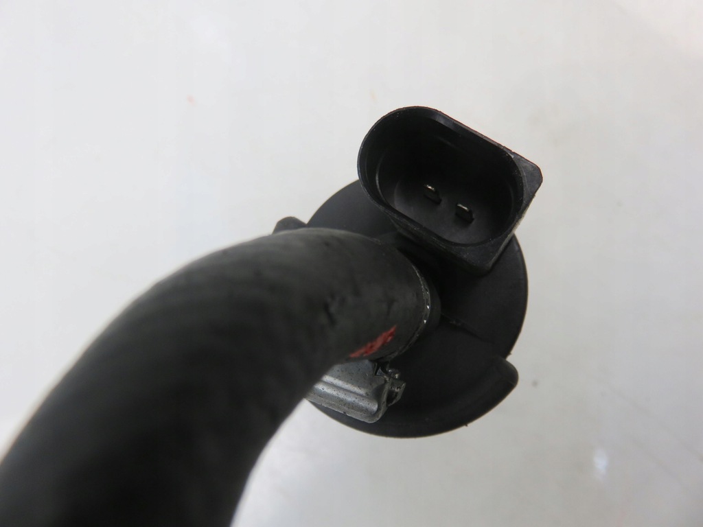 фото №9, 2x клапан вакуумa vw phaeton 6.0 058133459