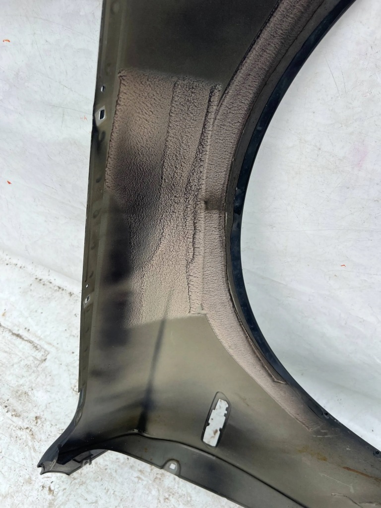 Крыло  левое  bmw f10 f11 5 перед передний 2009 в Украине