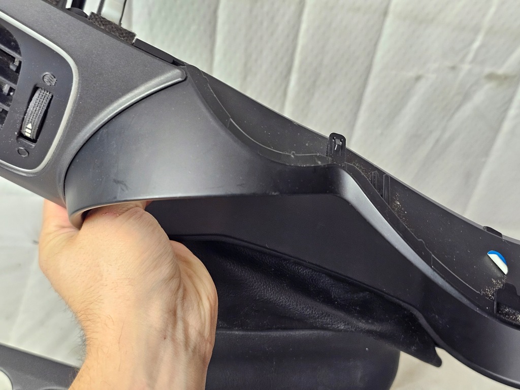 фото №10, Молдинг dekor защита консоли панели спидометра решётка обдув kia carens iv 4