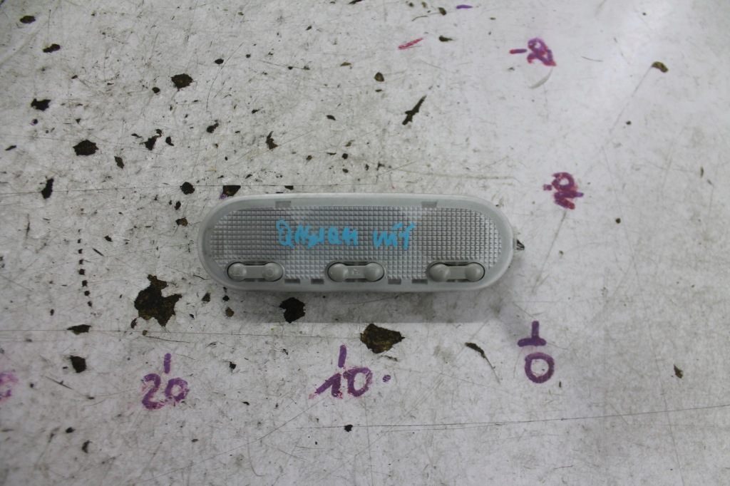 фото №1, Лампа стельовий освітлення кабіни перед qashqai j10 lift 09-13