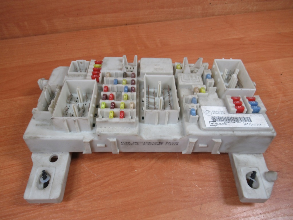 фото №1, Модуль комфорта коробка bsi ford focus mk2 ii c-max 7m5t-14a073-dd