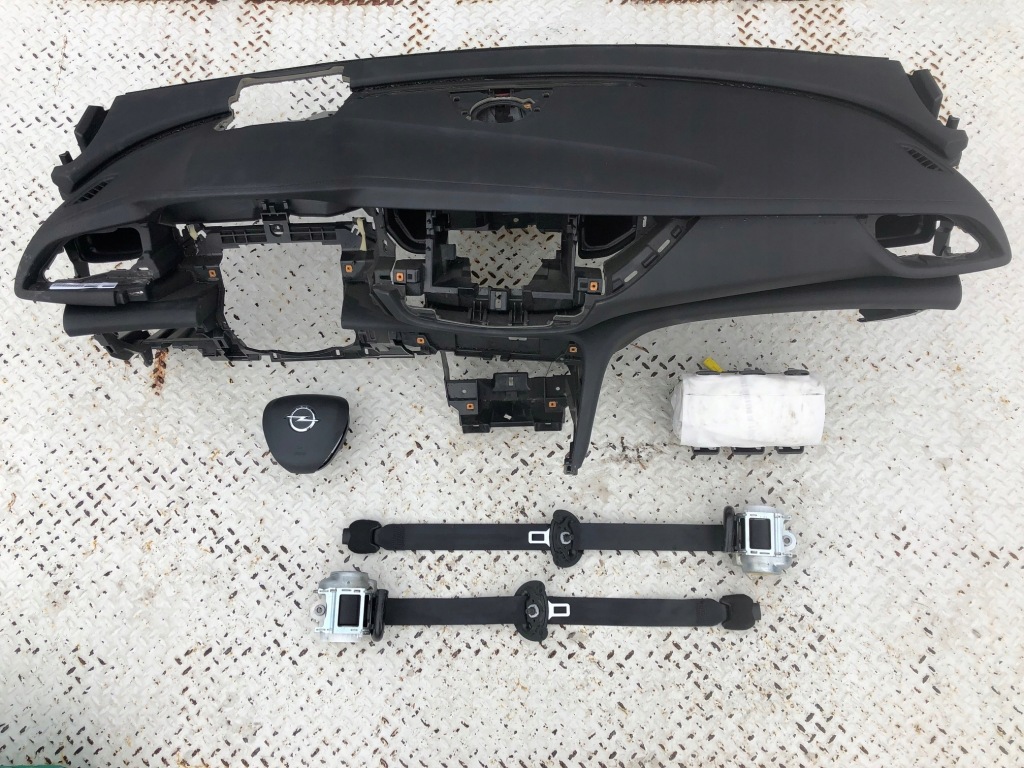 фото №1, Opel insignia b hud приборная панель приборная панель консоль подушки безопасности