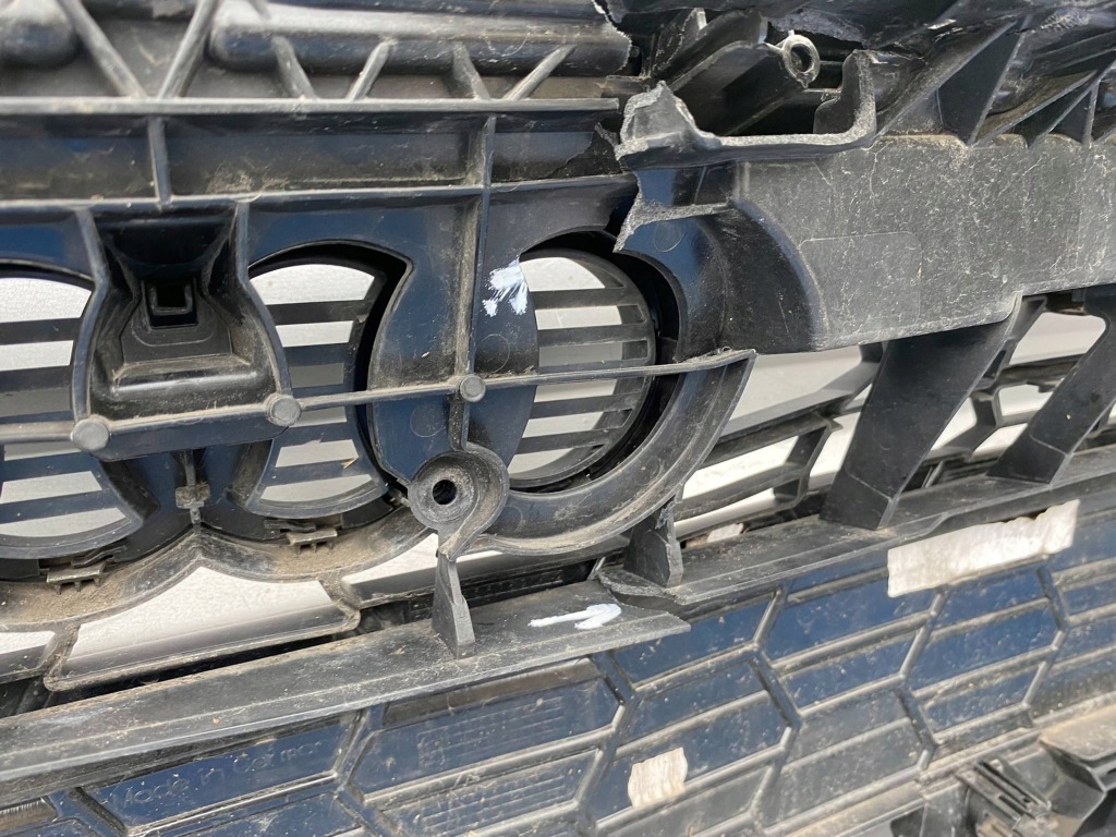 Audi a5 b9 8w6 lift бампер перед передній 8w6807437p Доставка