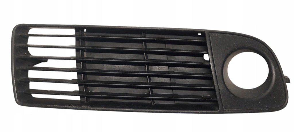 фото №1, Audi a6 c5 97-99 решётка радиатора решётка противотуманной фары 4b0807682h