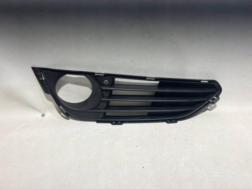 Купити Решітка бампера перед права bmw 2 f22 f23 7351824