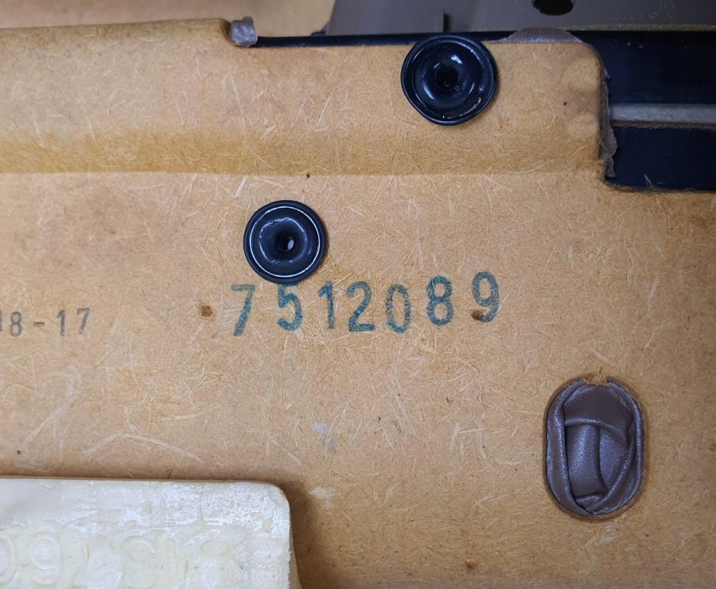 фото №7, Оббивка обшивка двері лівий перед volvo v90 i euro