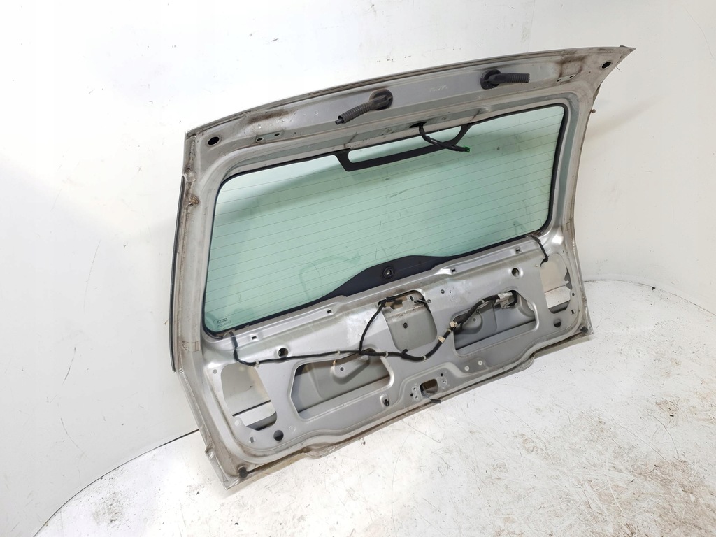 фото №6, Крышка багажника багажника задняя kombi volvo v40