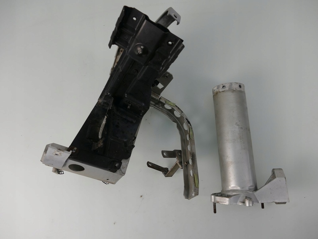 фото №1, Audi a8 d2 зона деформації ліва кріплення