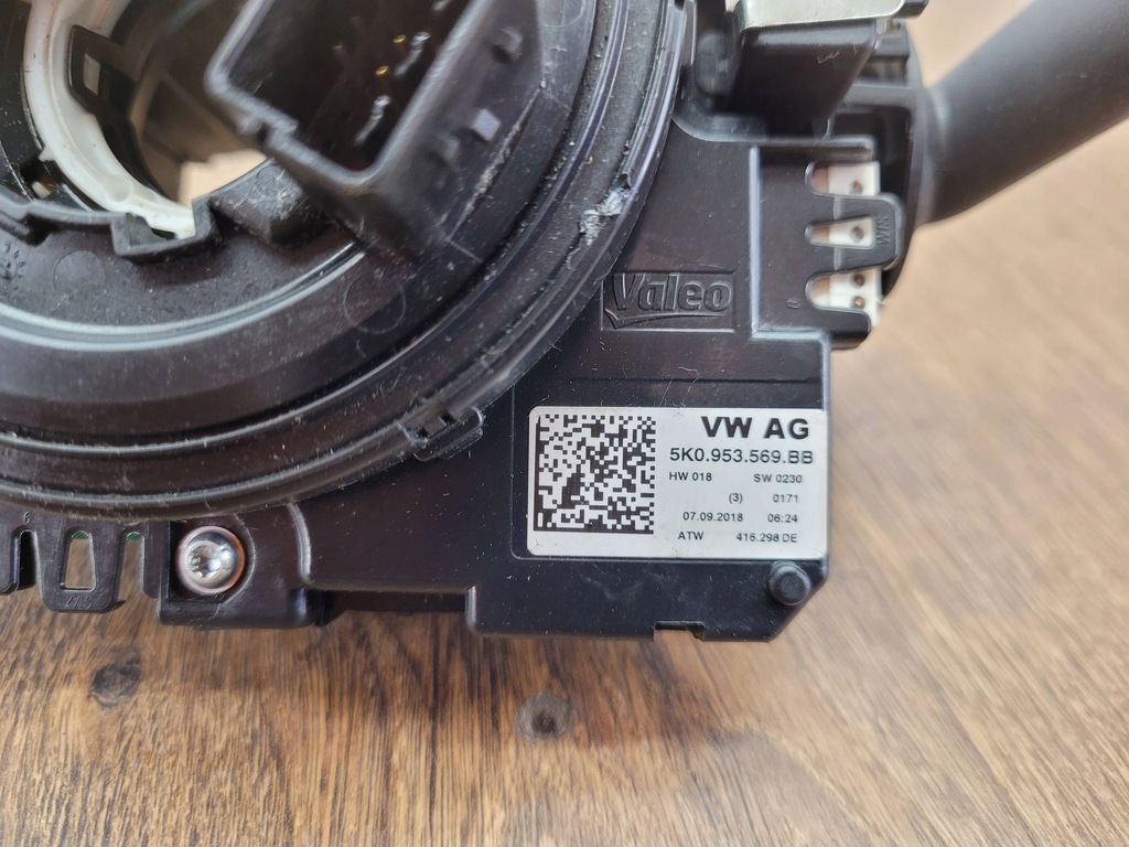 фото №8, Vw caddy 2k5 015- 5k0953569bb переключатели лента