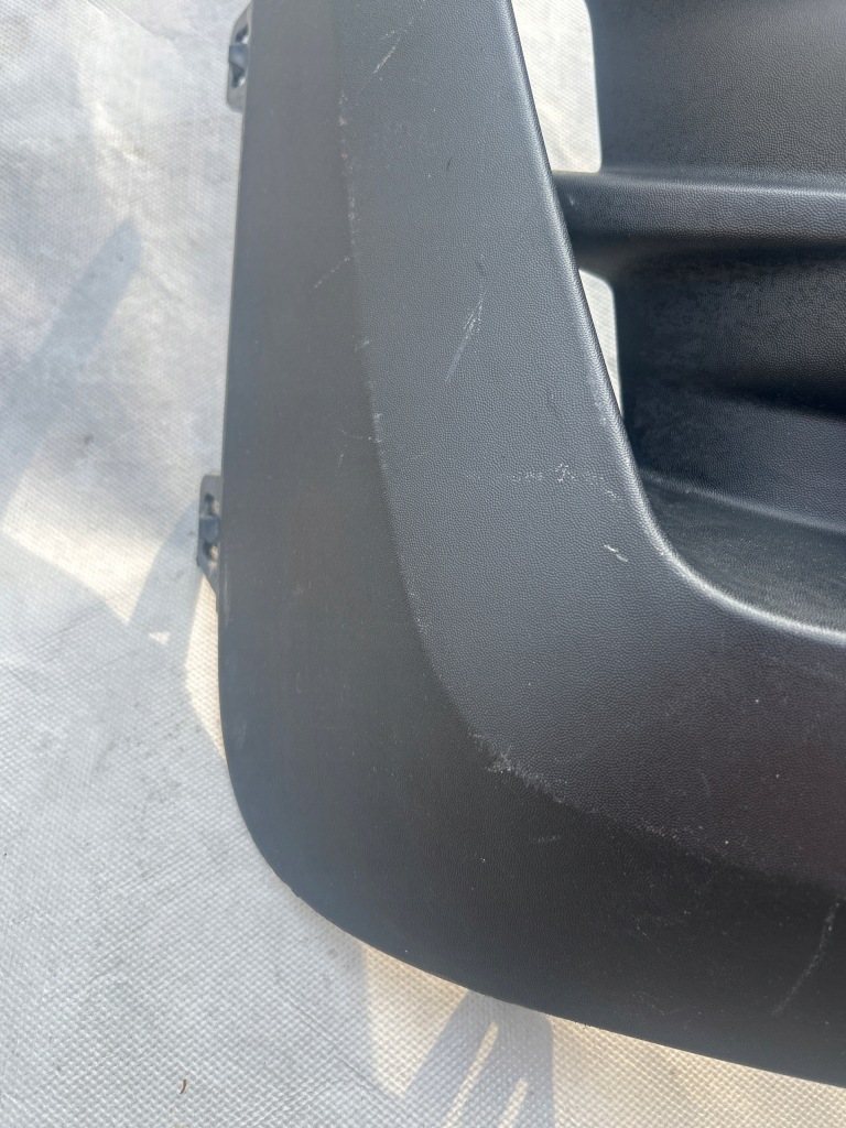 фото №3, Молдинг решётка бампера левая renault trafic iv 261a39991r