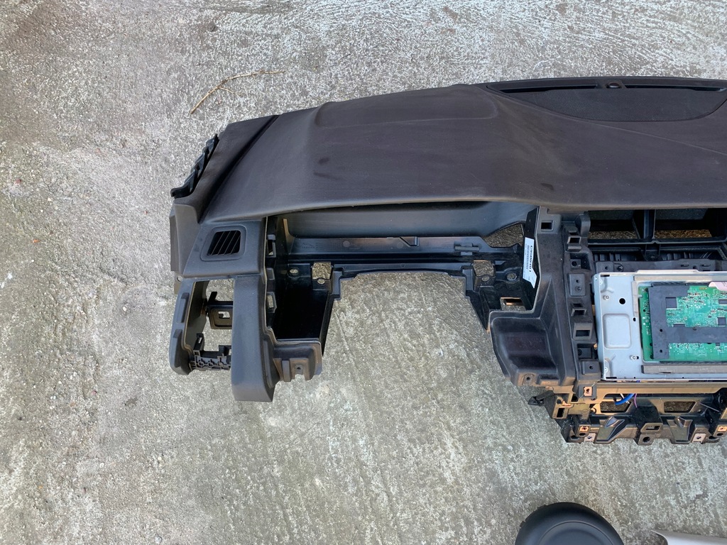 фото №10, Приборная панель консоль подушка безопасности ремни jaguar e-pace