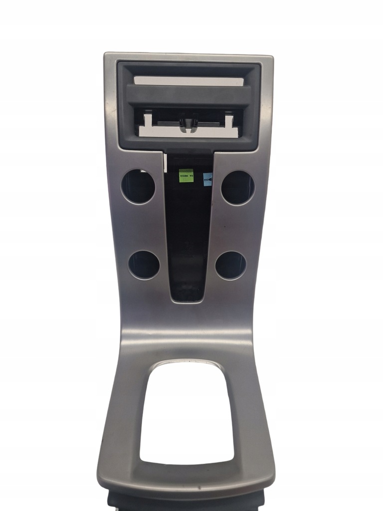 фото №1, Volvo s40 ii v50 рамка панель обдув 30672565