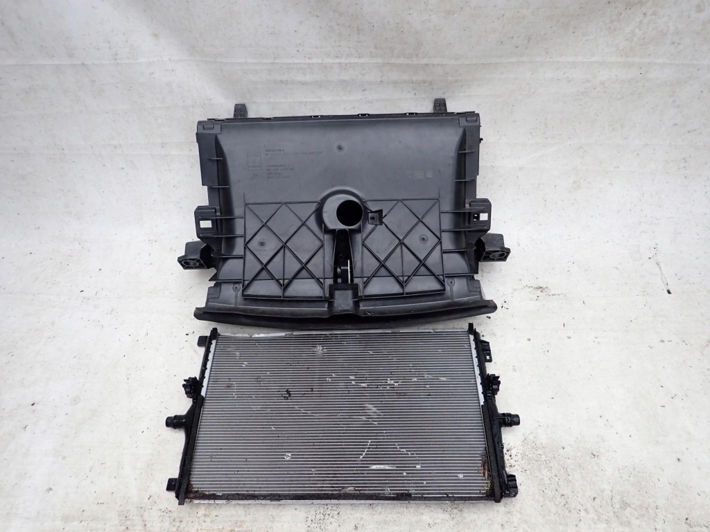 Tesla model y 20- підсилювач впуск радіатор вентилятор вентилятор Київ