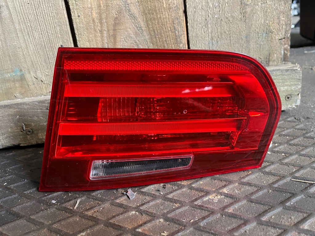 фото №1, 236 bmw f30 лампа задняя led правая w крышка 7259916