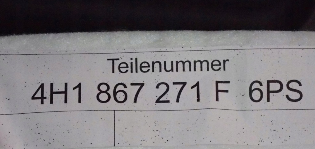 Накладка порог левое  перед audi a8 d4 4h 4h1867271f Оригинал