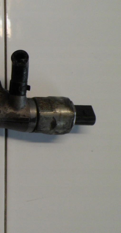 фото №1, Vw golf vi skoda rapid 1.6tdi 110km датчик пального 5ws40890