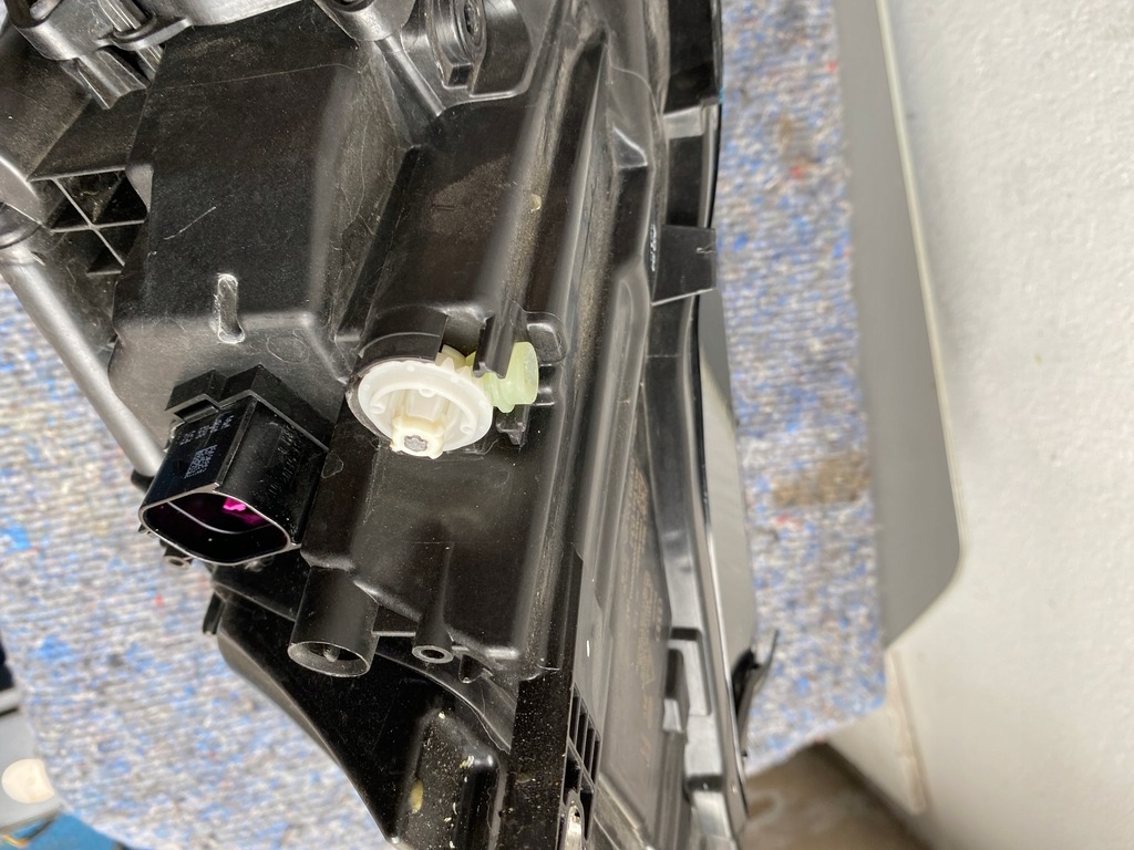 фото №13, Audi оригінальний номер 4k0941034 лампа full led