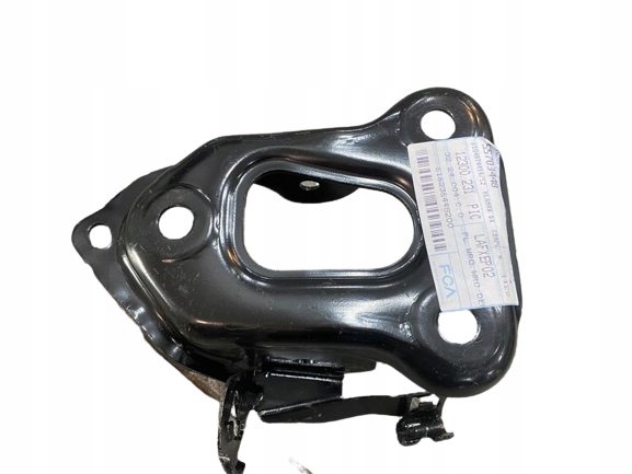 фото №1, Кронштейн правий балка задній alfa romeo mito