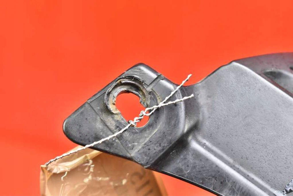 фото №9, Решётка радиатора решётка радиатора czarna 53111-13240 toyota corolla verso 1 i 01-06