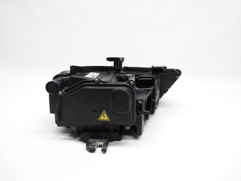 фото №11, Audi q3 8u lift 14-18 лампа левая ксенон некорректируемый + led 8u0941005c оригинал