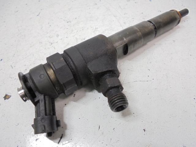 фото №3, C2 форсунка 0445110135 1,4hdi